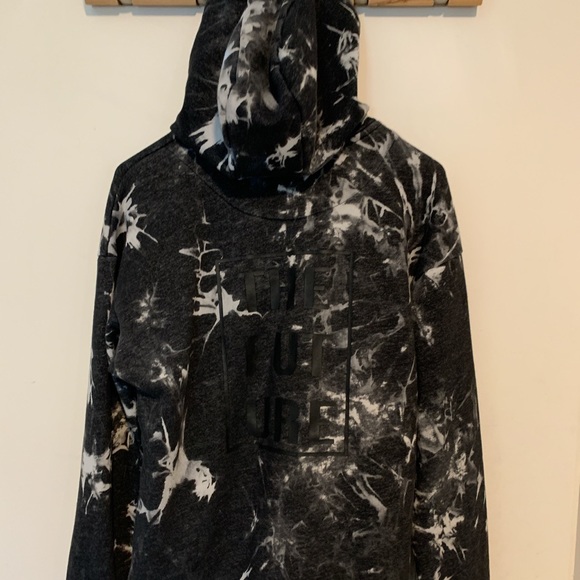 Hudson’s Bay black medium hoodie - Picture 1 of 2